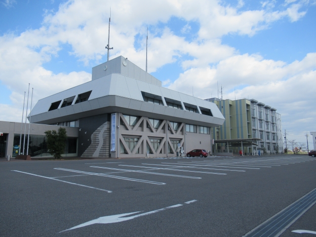 Kaizu  City Hall